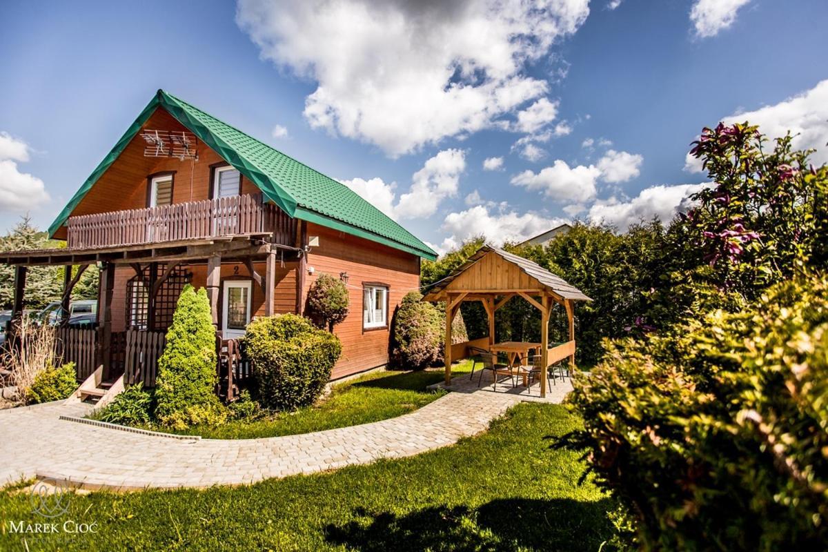 Domki U Strazaka Obiekt Caloroczny Solina  Buitenkant foto